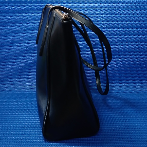 Kate Spade - Picture 5 of 9